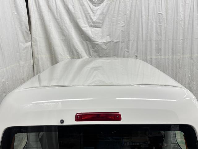ハイゼットカーゴ 　２シーター　ハイルーフ　４ＷＤ　アイドリングストップ　エアコン　パワステ　両側スライドドア　　セレクティブ４ＷＤ　外装ポリッシュアップ（24枚目）