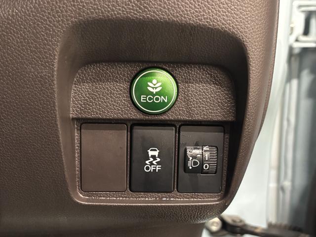 N-ONE スタンダード フルセグナビ Bluetoothオーディオ 東海仕入 スマートキー(18枚目)