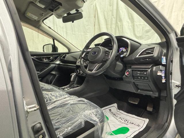 インプレッサスポーツ ２．０ｉ－Ｌアイサイト　関西仕入　ＬＥＤヘッドライト　８インチナビ　ブラインドスポットモニター　バックモニター　サイドカメラ　フルセグＴＶ　クルーズコントロール　ＵＳＢポート　クリアランスソナー　ＥＴＣ（9枚目）