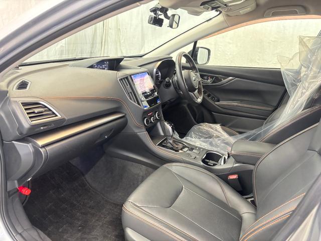 ＸＶ ２．０ｉ－Ｌ　アイサイト　ブラックレザーセレクション　関東仕入　ドライブレコーダー　ＬＥＤヘッドライト　８インチナビ　シートヒーター　４ＷＤ　クルーズコントロール　ブラインドスポットモニター　バックカメラ　パワーシート　ＥＴＣ（11枚目）