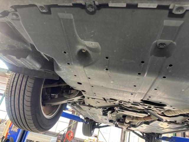 ＸＶ ２．０ｉ－Ｌ　アイサイト　ブラックレザーセレクション　関東仕入　ドライブレコーダー　ＬＥＤヘッドライト　８インチナビ　シートヒーター　４ＷＤ　クルーズコントロール　ブラインドスポットモニター　バックカメラ　パワーシート　ＥＴＣ（61枚目）