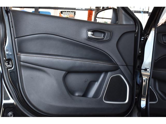 ジープ・コンパス ロンジチュード　黒革調カバー／アダプティブクルコン／ＬａｎｅＳｅｎｓｅ／ＰａｒｋＳｅｎｓｅ／ＰａｒｋＶｉｅｗ／クラッシュミティゲーション／前後ドラレコ／ＣａｒＰｌａｙ／フルセグＴＶ／Ｄ記録簿／タイヤ新品納車／禁煙車（50枚目）