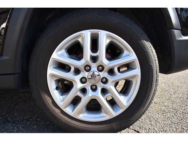 ジープ・コンパス ロンジチュード　黒革調カバー／アダプティブクルコン／ＬａｎｅＳｅｎｓｅ／ＰａｒｋＳｅｎｓｅ／ＰａｒｋＶｉｅｗ／クラッシュミティゲーション／前後ドラレコ／ＣａｒＰｌａｙ／フルセグＴＶ／Ｄ記録簿／タイヤ新品納車／禁煙車（73枚目）