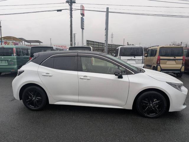 カローラスポーツ ハイブリッドＧ　スタイルパッケージ　禁煙車　ワンオーナー　純正ナビ　フルセグＴＶ　パノラミックビューモニター　ドラレコ前後　左右シートヒーター（10枚目）