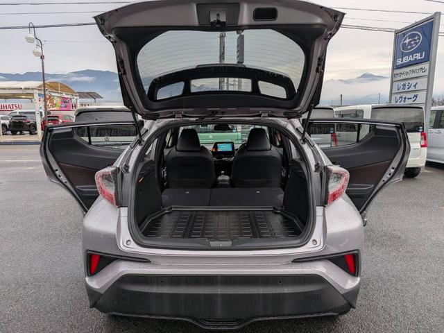 Ｃ－ＨＲ Ｇ　ワンオーナー　純正ナビ　フルセグＴＶ　バックカメラ　ＥＴＣ２．０　ドラレコ（12枚目）