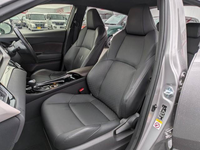 Ｃ－ＨＲ Ｇ　ワンオーナー　純正ナビ　フルセグＴＶ　バックカメラ　ＥＴＣ２．０　ドラレコ（13枚目）