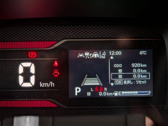 スペーシアカスタム ハイブリッドＸＳ　届出済未使用車　純正９インチナビ　全方位モニターカメラ　両側電動スライドドア　左右シートヒーター　衝突軽減ブレーキ　純正１５インチアルミ（16枚目）