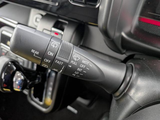 スペーシアカスタム ハイブリッドＸＳ　届出済未使用車　純正９インチナビ　全方位モニターカメラ　両側電動スライドドア　左右シートヒーター　衝突軽減ブレーキ　純正１５インチアルミ（29枚目）