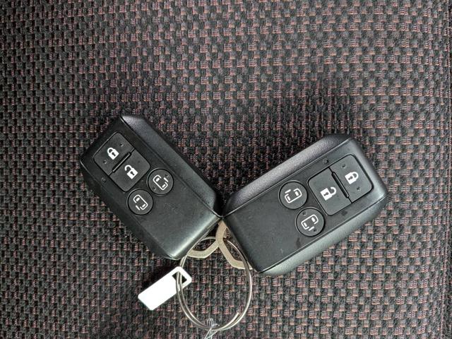 スペーシアカスタム ハイブリッドＸＳ　届出済未使用車　純正９インチナビ　全方位モニターカメラ　両側電動スライドドア　左右シートヒーター　衝突軽減ブレーキ　純正１５インチアルミ（36枚目）