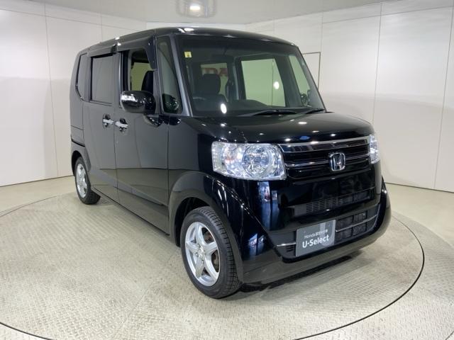 Ｎ－ＢＯＸ ＧＳＳパッケージ　ＭナビＲカメラＥＴＣスマートキー両側電動ドア　Ｗ電動ドア　Ｉストップ　ダブルエアバック　ＴＶナビ　点検記録簿　イモビ　地デジ　前席シートヒーター　スマートキー＆プッシュスタート　ＤＶＤ視聴可　横滑防止（14枚目）