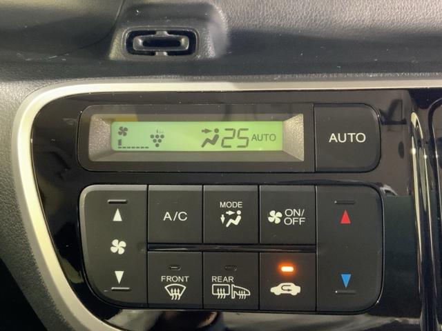 Ｎ－ＢＯＸ ＧＳＳパッケージ　ＭナビＲカメラＥＴＣスマートキー両側電動ドア　Ｗ電動ドア　Ｉストップ　ダブルエアバック　ＴＶナビ　点検記録簿　イモビ　地デジ　前席シートヒーター　スマートキー＆プッシュスタート　ＤＶＤ視聴可　横滑防止（31枚目）