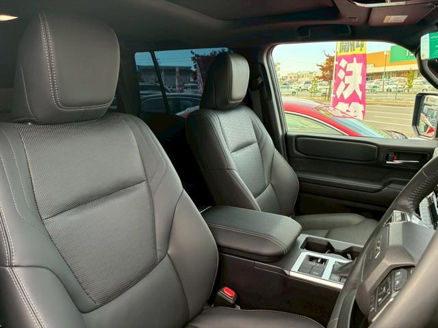 ランドクルーザー250 VX ワンオーナー サンルーフ ルーフレール 黒革シート 純正ディスプレイオーディオ フルセグ Bluetooth 360度カメラ ステアリモコン クルコン デジタルインナーミラー シートヒータークーラー(7枚目)