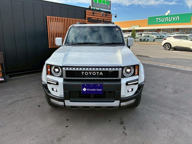 ランドクルーザー250 VX ワンオーナー サンルーフ ルーフレール 黒革シート 純正ディスプレイオーディオ フルセグ Bluetooth 360度カメラ ステアリモコン クルコン デジタルインナーミラー シートヒータークーラー(15枚目)