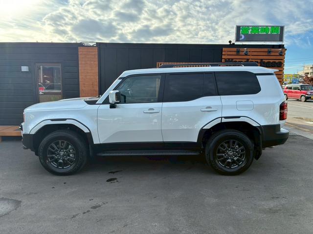 ランドクルーザー250 VX ワンオーナー サンルーフ ルーフレール 黒革シート 純正ディスプレイオーディオ フルセグ Bluetooth 360度カメラ ステアリモコン クルコン デジタルインナーミラー シートヒータークーラー(17枚目)