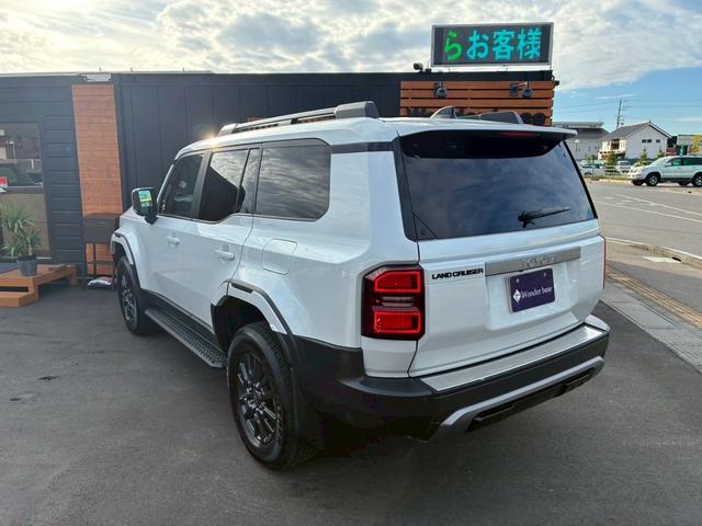 ランドクルーザー250 VX ワンオーナー サンルーフ ルーフレール 黒革シート 純正ディスプレイオーディオ フルセグ Bluetooth 360度カメラ ステアリモコン クルコン デジタルインナーミラー シートヒータークーラー(19枚目)