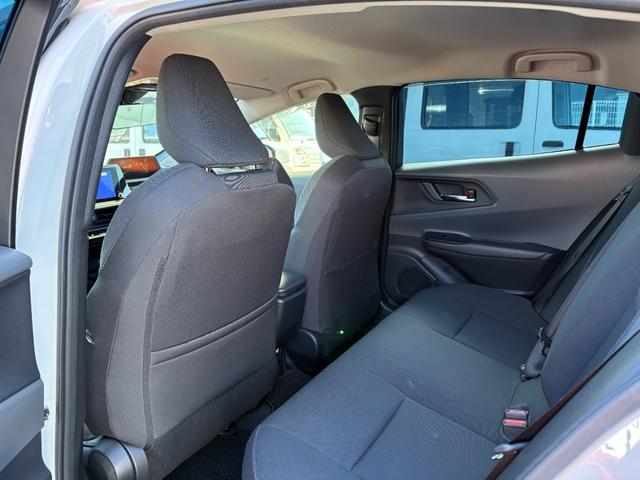 プリウス G ワンオーナー 純正ナビ フルセグ Bluetooth USB ミラキャスト バックカメラ プッシュスタート ステアリモコン クルコン シートヒーター デジタルインナーミラー オートハイビーム ETC(21枚目)