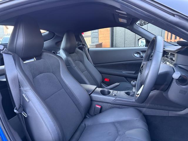 フェアレディＺ バージョンＳＴ　ワンオーナー　純正ナビ　ＴＶ　Ｂｌｕｅｔｏｏｔｈ　ＵＳＢ　Ａｐｐｌｅ　Ｃａｒ　Ｐｌａｙ　バックカメラ　シートヒーター　ステアリモコン　クルコン　パワーシート　ＢＯＳＥスピーカー　ＥＴＣ（22枚目）