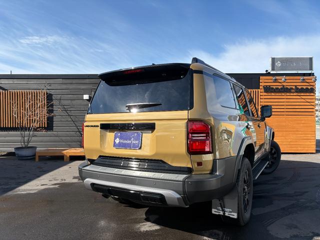 ランドクルーザー250 VXファーストエディション ワンオーナー モデリスタ 丸目レンズ サンルーフ ルーフレール 茶革シート 純正ディスプレイオーディオ フルセグ Bluetooth 360°カメラ デジタルインナーミラー シートヒーター・クーラー(5枚目)