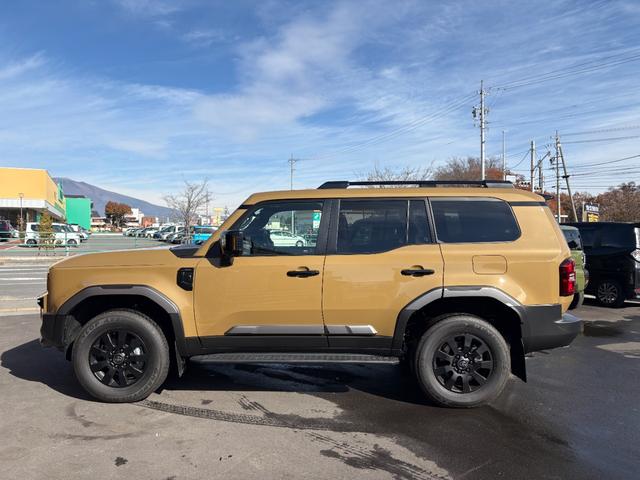 ランドクルーザー250 VXファーストエディション ワンオーナー モデリスタ 丸目レンズ サンルーフ ルーフレール 茶革シート 純正ディスプレイオーディオ フルセグ Bluetooth 360°カメラ デジタルインナーミラー シートヒーター・クーラー(8枚目)