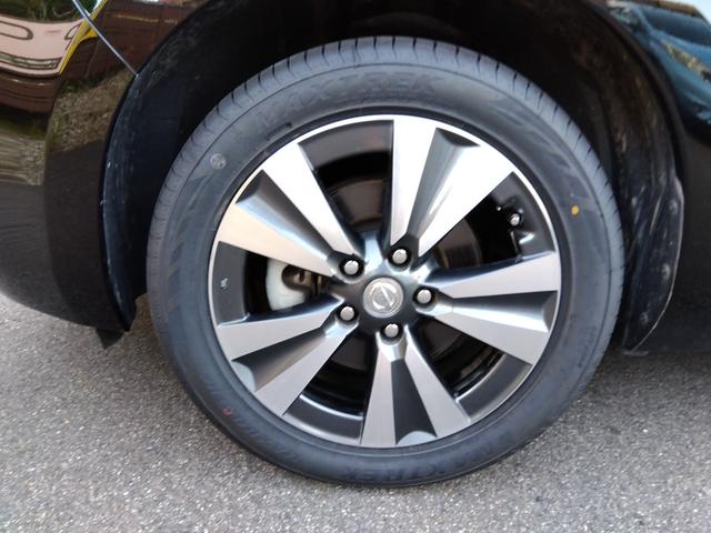 リーフ Ｇ（３０ｋｗｈ）　純正地デジナビＢｌｕｅｔｏｏｔｈ　バックモニター　衝突軽減ブレーキ　全席シートヒーター　ステアリングヒーター　ＬＥＤライト　クルーズコントロール　スマートキー　ＥＴＣ　１７インチアルミ　８セグメント（18枚目）