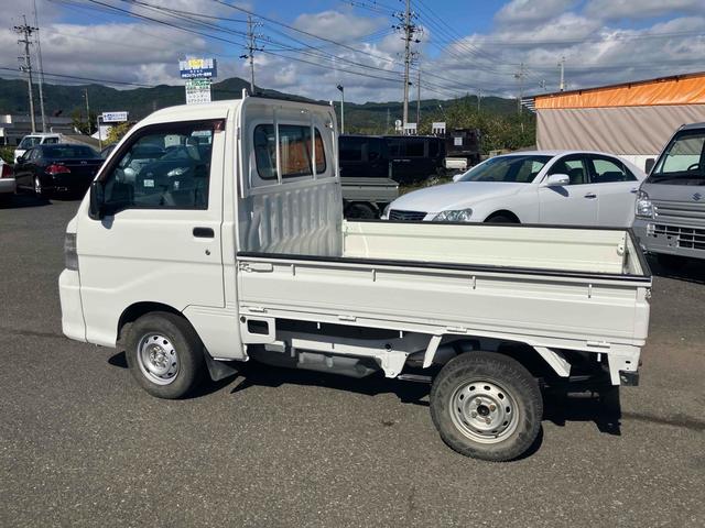 ハイゼットトラック エアコン・パワステスペシャルVS 4WD 軽トラック MT エアコン(17枚目)