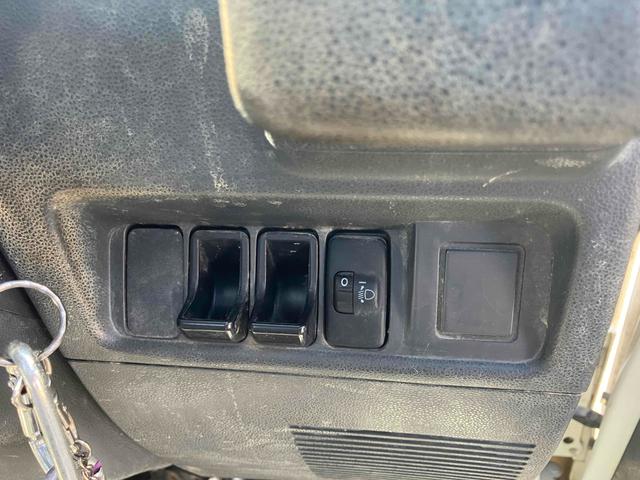 ハイゼットトラック エアコン・パワステスペシャルVS 4WD 軽トラック MT エアコン(23枚目)