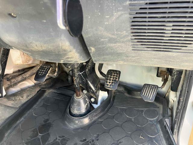ハイゼットトラック エアコン・パワステスペシャルVS 4WD 軽トラック MT エアコン(24枚目)