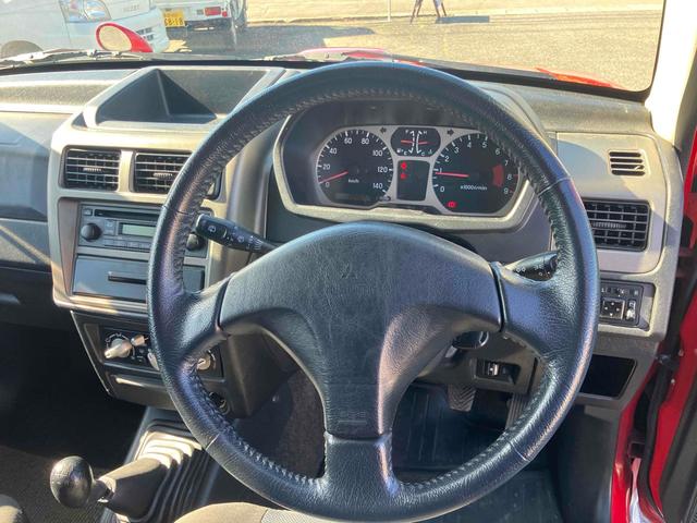 パジェロミニ VR 4WD ETC タイミングベルト交換 キーレスエントリー 電動格納ミラー MT ABS CD 衝突安全ボディ エアコン パワーステアリング パワーウィンドウ(2枚目)