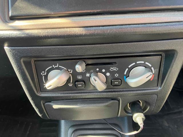 パジェロミニ VR 4WD ETC タイミングベルト交換 キーレスエントリー 電動格納ミラー MT ABS CD 衝突安全ボディ エアコン パワーステアリング パワーウィンドウ(4枚目)