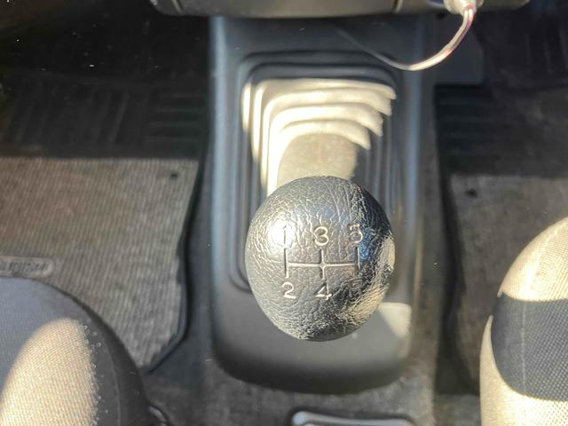 パジェロミニ VR 4WD ETC タイミングベルト交換 キーレスエントリー 電動格納ミラー MT ABS CD 衝突安全ボディ エアコン パワーステアリング パワーウィンドウ(5枚目)