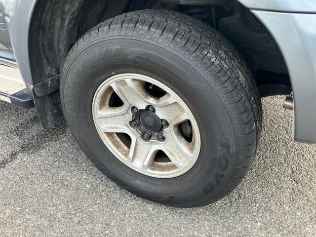 ランドクルーザープラド ＴＸ　運転席助手席エアバック　４ＷＤ　パワーウインド　パワ－ステアリンング　オートエアコン　ＡＢＳ　３列シート　フルフラット　エアバッグ（7枚目）