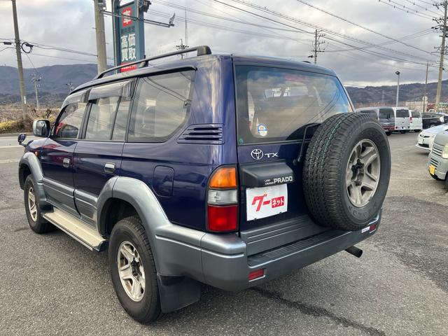 ランドクルーザープラド ＴＸ　運転席助手席エアバック　４ＷＤ　パワーウインド　パワ－ステアリンング　オートエアコン　ＡＢＳ　３列シート　フルフラット　エアバッグ（13枚目）