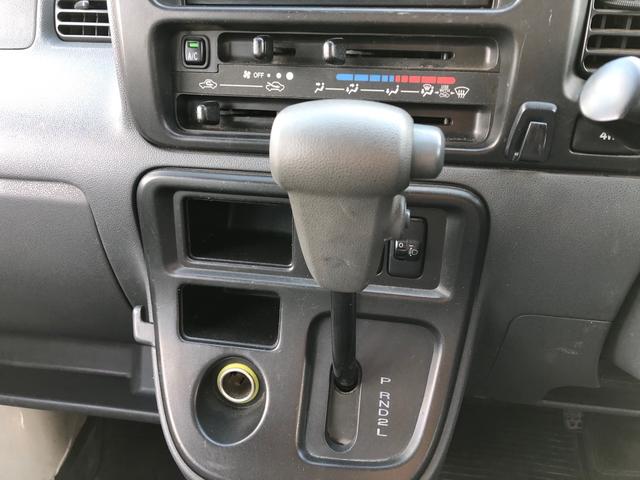 ハイゼットカーゴ スペシャル　１年保証付き　４ＷＤ　両側スライドドア　ベンチシート　フルフラット　エアコン　パワーステアリング（11枚目）