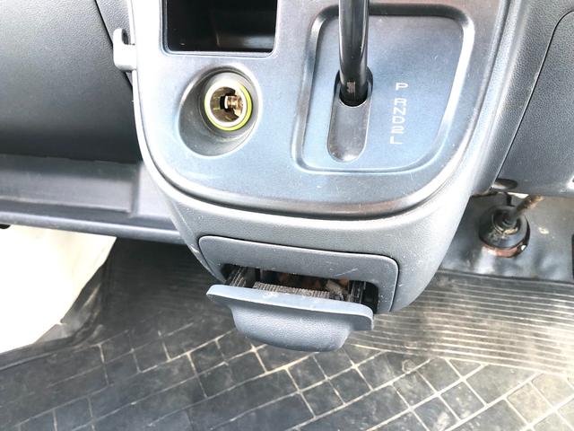 ハイゼットカーゴ スペシャル　１年保証付き　４ＷＤ　両側スライドドア　ベンチシート　フルフラット　エアコン　パワーステアリング（27枚目）