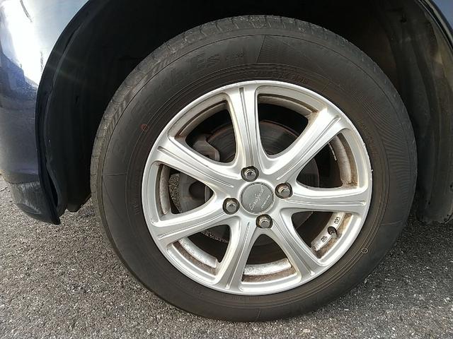 フリード フレックス　４ＷＤ　１セグ付ナビ　１５ＩＣアルミ　ＥＴＣ　キーレスＥ　助手席側電動スライドドア　フルフラット　ウォークスルー　ＡＢＳ　ＥＳＣ　運転席エアバック　助手席エアバック　電動格納ミラー　衝突安全ボディ（19枚目）