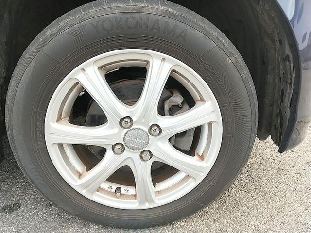 フリード フレックス　４ＷＤ　１セグ付ナビ　１５ＩＣアルミ　ＥＴＣ　キーレスＥ　助手席側電動スライドドア　フルフラット　ウォークスルー　ＡＢＳ　ＥＳＣ　運転席エアバック　助手席エアバック　電動格納ミラー　衝突安全ボディ（21枚目）