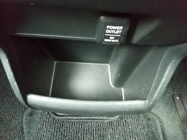 フリード フレックス　４ＷＤ　１セグ付ナビ　１５ＩＣアルミ　ＥＴＣ　キーレスＥ　助手席側電動スライドドア　フルフラット　ウォークスルー　ＡＢＳ　ＥＳＣ　運転席エアバック　助手席エアバック　電動格納ミラー　衝突安全ボディ（28枚目）