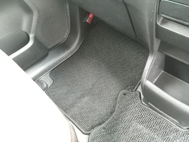 フリード フレックス　４ＷＤ　１セグ付ナビ　１５ＩＣアルミ　ＥＴＣ　キーレスＥ　助手席側電動スライドドア　フルフラット　ウォークスルー　ＡＢＳ　ＥＳＣ　運転席エアバック　助手席エアバック　電動格納ミラー　衝突安全ボディ（44枚目）