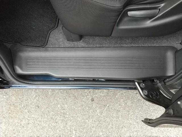 フリード フレックス　４ＷＤ　１セグ付ナビ　１５ＩＣアルミ　ＥＴＣ　キーレスＥ　助手席側電動スライドドア　フルフラット　ウォークスルー　ＡＢＳ　ＥＳＣ　運転席エアバック　助手席エアバック　電動格納ミラー　衝突安全ボディ（48枚目）