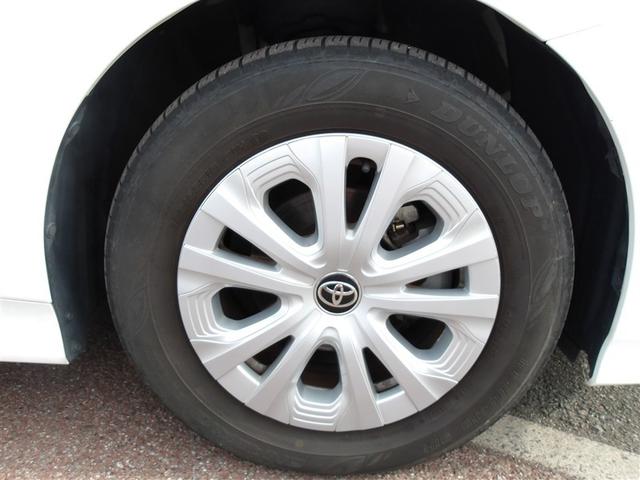 プリウス Ｓ　メモリーナビ　バックカメラ　衝突被害軽減システム　ＥＴＣ　ドラレコ　ＬＥＤヘッドランプ（9枚目）