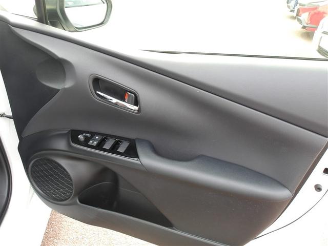 プリウス Ｓ　メモリーナビ　バックカメラ　衝突被害軽減システム　ＥＴＣ　ドラレコ　ＬＥＤヘッドランプ（11枚目）