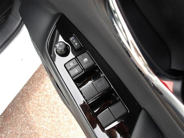 プリウス Ｓ　メモリーナビ　バックカメラ　衝突被害軽減システム　ＥＴＣ　ドラレコ　ＬＥＤヘッドランプ（12枚目）