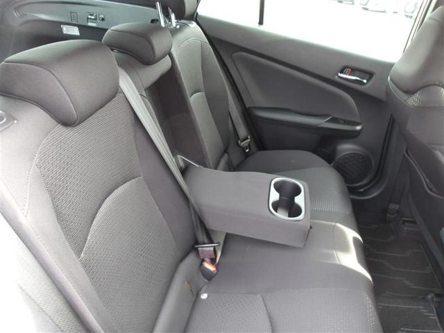 プリウス Ｓ　メモリーナビ　バックカメラ　衝突被害軽減システム　ＥＴＣ　ドラレコ　ＬＥＤヘッドランプ（14枚目）