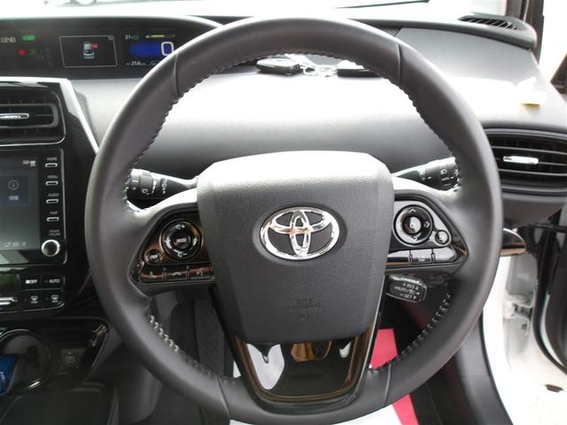 プリウス Ｓ　メモリーナビ　バックカメラ　衝突被害軽減システム　ＥＴＣ　ドラレコ　ＬＥＤヘッドランプ（17枚目）