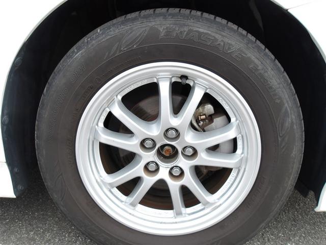 プリウス Ｓ　メモリーナビ　バックカメラ　衝突被害軽減システム　ＥＴＣ　ドラレコ　ＬＥＤヘッドランプ（10枚目）