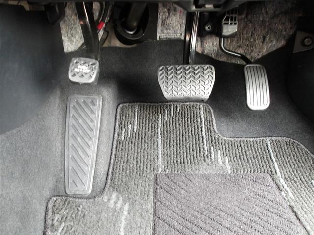 プリウス Ｓ　メモリーナビ　バックカメラ　衝突被害軽減システム　ＥＴＣ　ドラレコ　ＬＥＤヘッドランプ（17枚目）