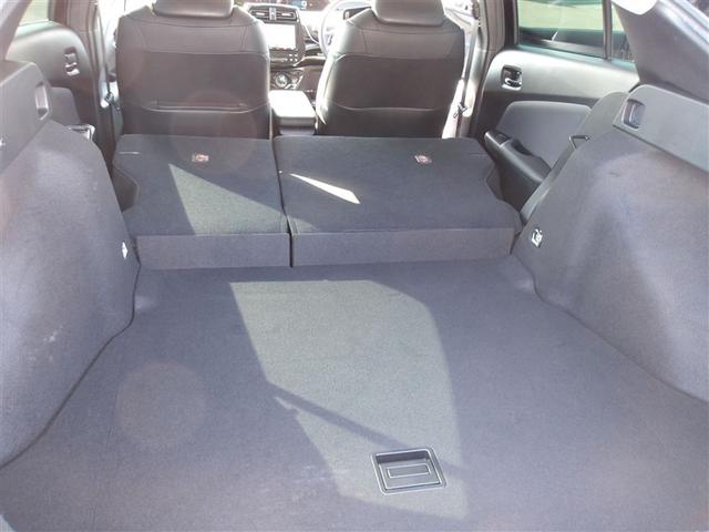 プリウス Ｓツーリングセレクション　フルセグ　メモリーナビ　ＤＶＤ再生　バックカメラ　衝突被害軽減システム　ＥＴＣ　ドラレコ　ＬＥＤヘッドランプ（10枚目）