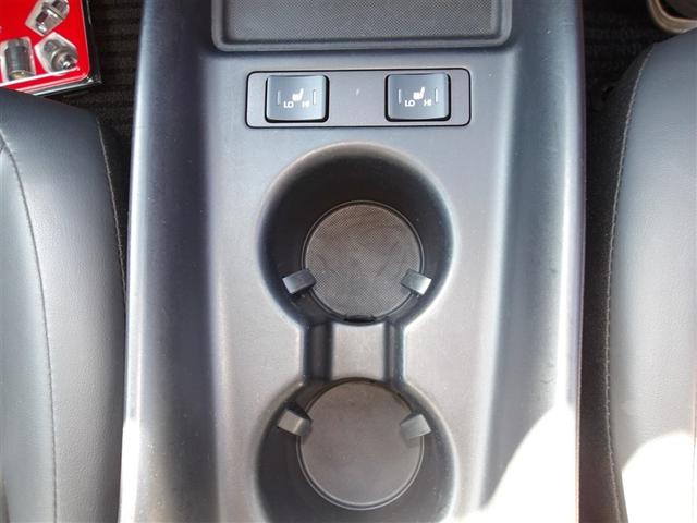 プリウス Ｓツーリングセレクション　フルセグ　メモリーナビ　ＤＶＤ再生　バックカメラ　衝突被害軽減システム　ＥＴＣ　ドラレコ　ＬＥＤヘッドランプ（22枚目）