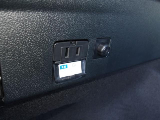 プリウス Ｓツーリングセレクション　フルセグ　メモリーナビ　ＤＶＤ再生　バックカメラ　衝突被害軽減システム　ＥＴＣ　ドラレコ　ＬＥＤヘッドランプ（28枚目）