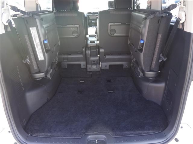 �R��ڂ͍��E�Ɋi�[�ł��܂��B